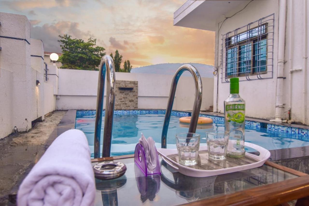 Prince Villa 3Bhk Lonavala Buitenkant foto