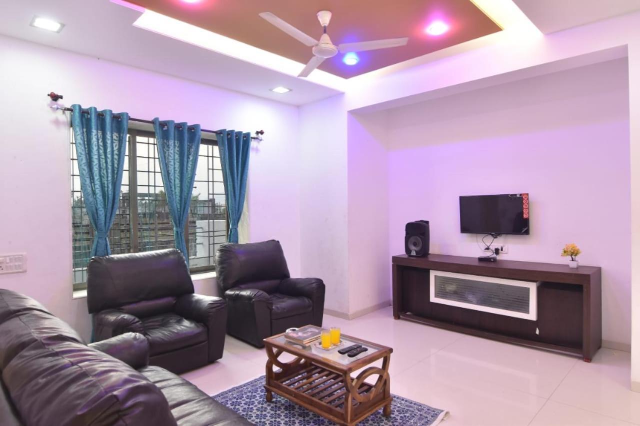 Prince Villa 3Bhk Lonavala Buitenkant foto